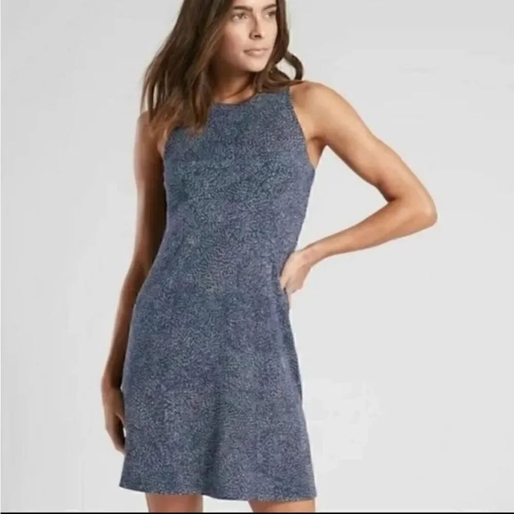 Athleta Santorini Printed High Neck Dress in Navy Blue Thera Print Medium